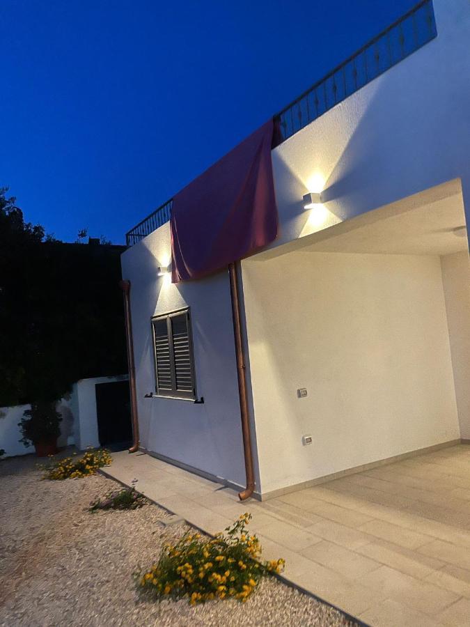 Chrisso Rooms Affittacamere Сан Теодоро Екстериор снимка
